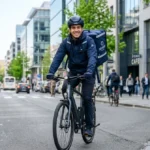 Comment devenir livreur Uber Eats